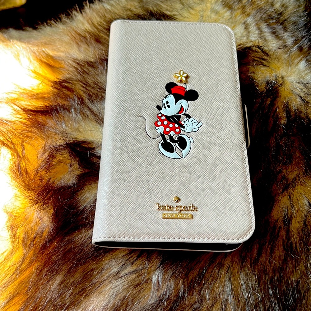 Kate Spade Disney Minnie Mouse Design IPhone 11 Case Wallet Folio